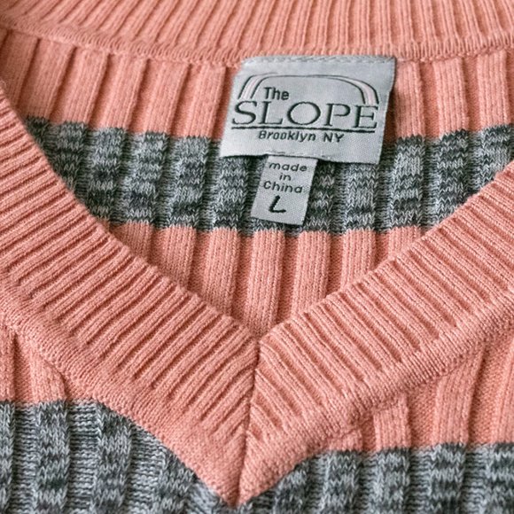 The Slope Brooklyn NY Sweater Top - Picture 2 of 2